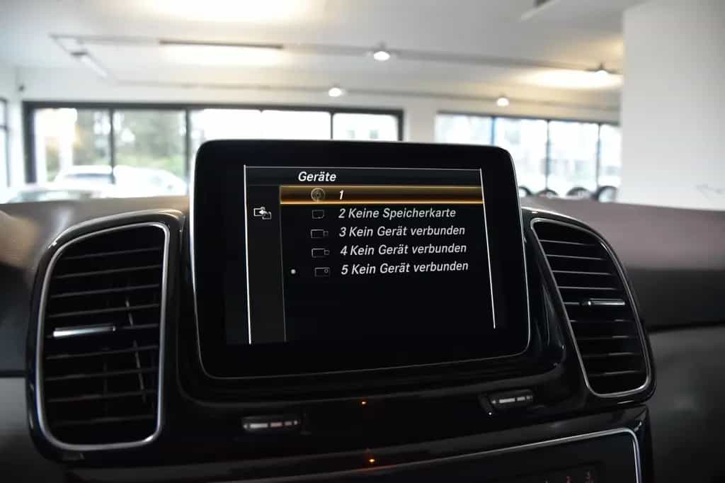 Mercedes-Benz GLE-Class 400 4Matic 7G AMG LINE INT"DISTRONIC"ESD"LED 11/2015-photo-30