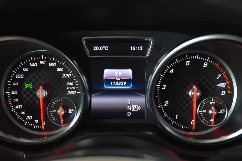 Mercedes-Benz GLE-Class 400 4Matic 7G AMG LINE INT"DISTRONIC"ESD"LED 11/2015-photo-37