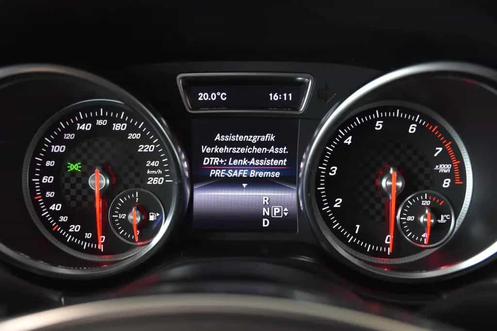Mercedes-Benz GLE-Class 400 4Matic 7G AMG LINE INT"DISTRONIC"ESD"LED 11/2015-photo-38