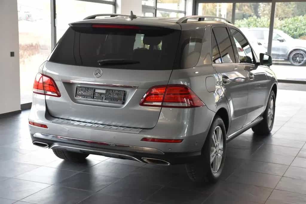 Mercedes-Benz GLE-Class 400 4Matic 7G AMG LINE INT"DISTRONIC"ESD"LED 11/2015-photo-42