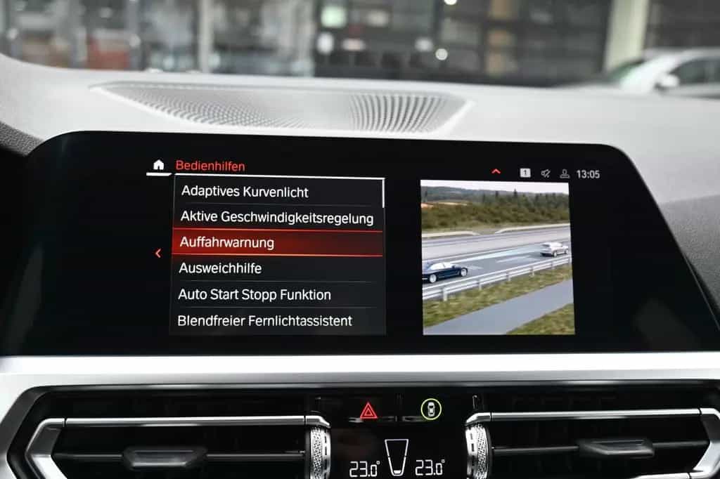 BMW 320 3 Touring 320 d xDrive Idividual 360 Kamera 07/2020-photo-19