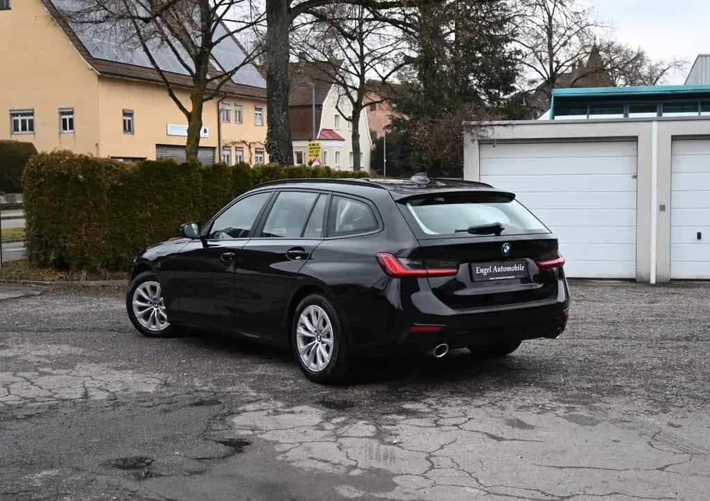 BMW 320 3 Touring 320 d xDrive Idividual 360 Kamera 07/2020-photo-5