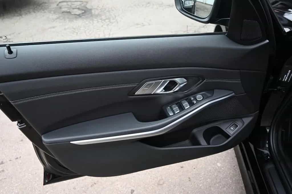 BMW 320 3 Touring 320 d xDrive Idividual 360 Kamera 07/2020-photo-6