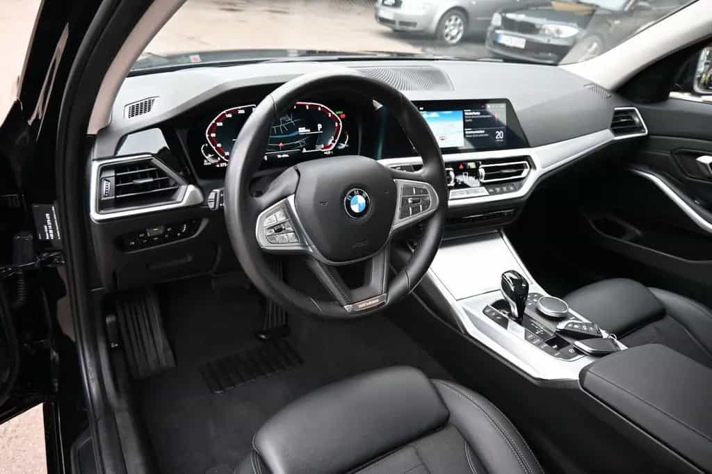 BMW 320 3 Touring 320 d xDrive Idividual 360 Kamera 07/2020-photo-7
