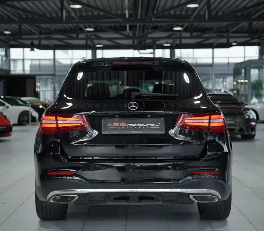 Mercedes-Benz GLC 250 4M AMG Line *20 *Pano *AHK *Navi *KeyGo 01/2018-photo-6