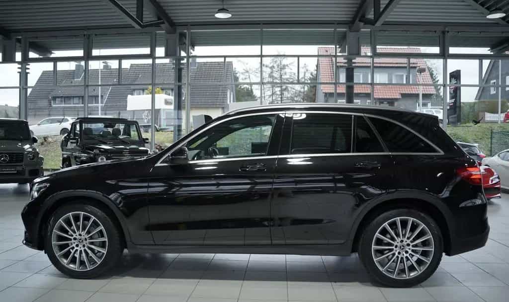 Mercedes-Benz GLC 250 4M AMG Line *20 *Pano *AHK *Navi *KeyGo 01/2018-photo-8