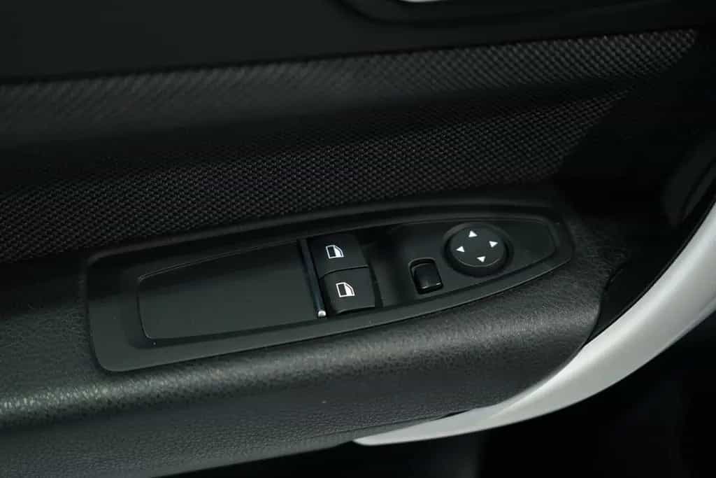 BMW 2 Series 220 i Coupé Advantage *1.Hand *Navi *PDC *Klima 03/2019-photo-22