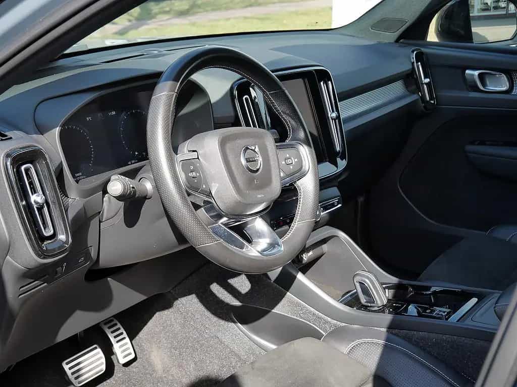 Volvo XC40 T3 R Design 12/2020-photo-16