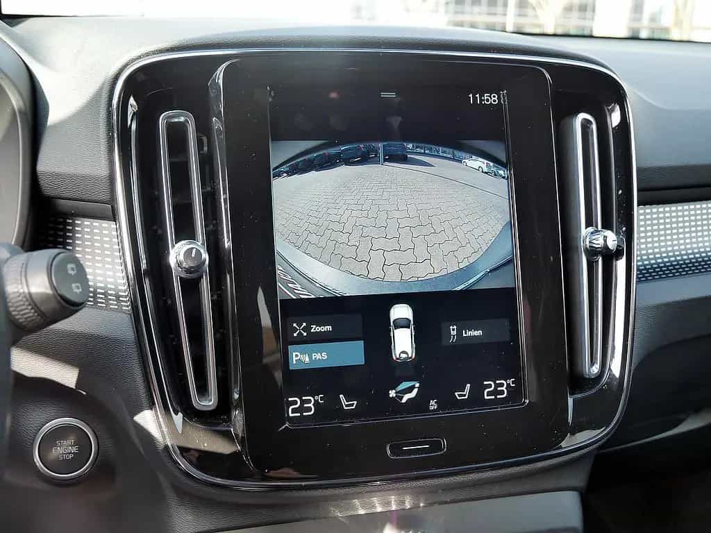 Volvo XC40 T3 R Design 12/2020-photo-19