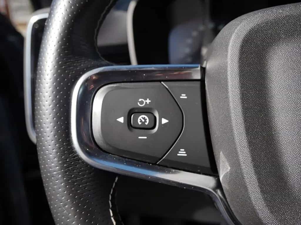 Volvo XC40 T3 R Design 12/2020-photo-29