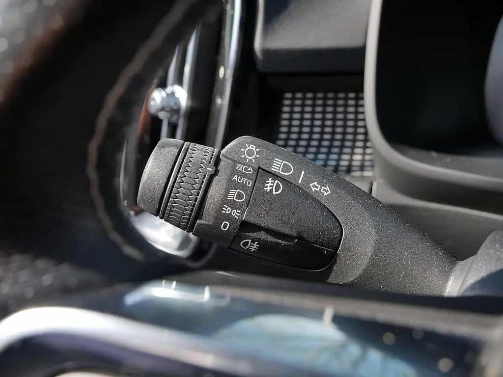Volvo XC40 T3 R Design 12/2020-photo-31