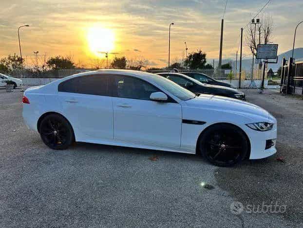 Jaguar XE Rline 11/2016-photo-4