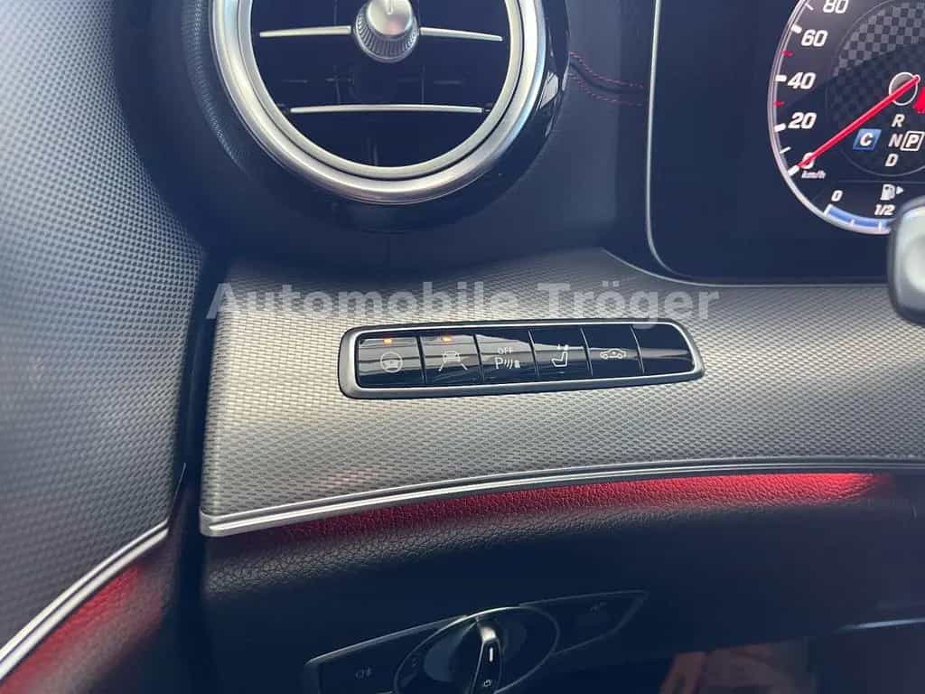 Mercedes-Benz E-Class 53 AMG T 4Matic+ Distronic | 360°| Standheiz. 12/2018-photo-19