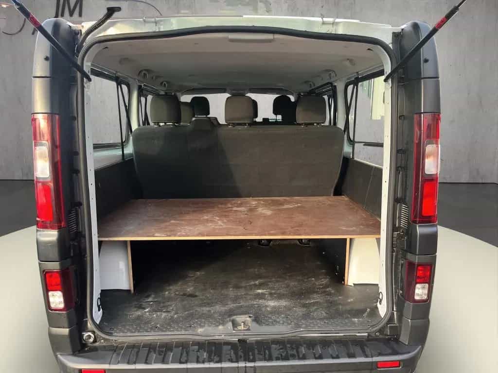 Renault Trafic Combi L2H1 Klima 9 Sitze AHK PDC 09/2016-photo-14
