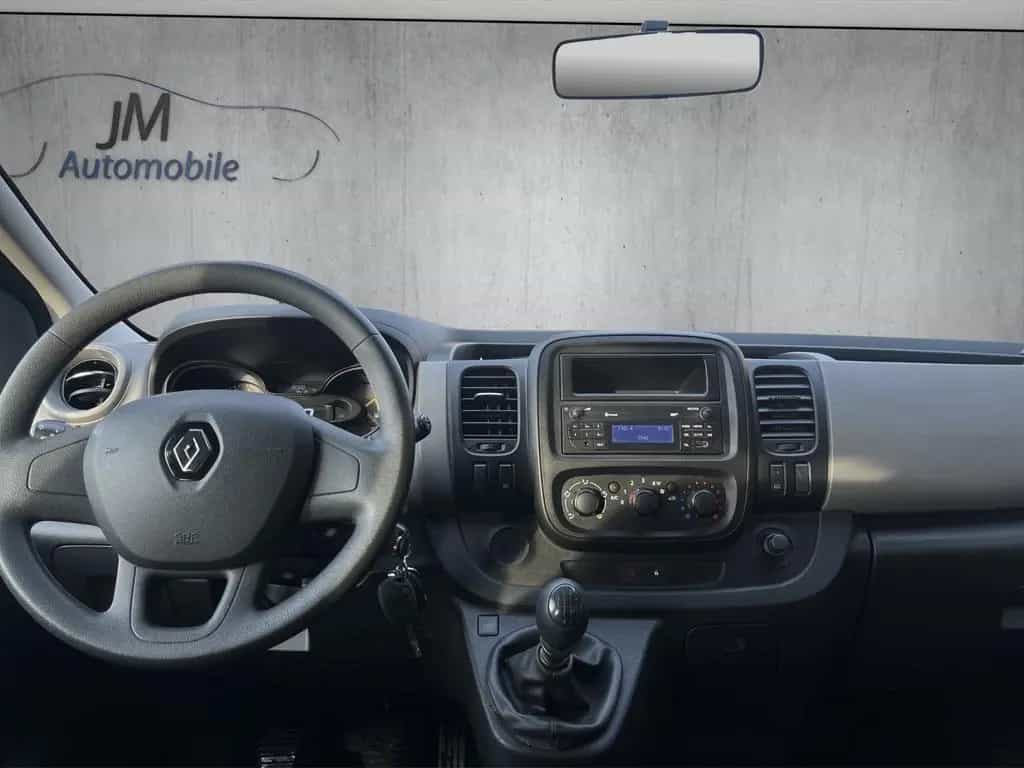 Renault Trafic Combi L2H1 Klima 9 Sitze AHK PDC 09/2016-photo-8