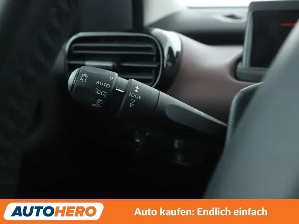Citroën C4 Cactus 1.2 e-THP Shine Aut*NAVI*TEMPO*CAM*PDC 12/2018-photo-26