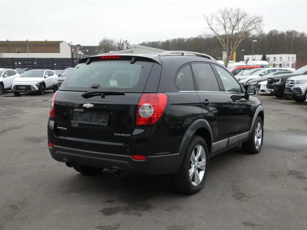 Chevrolet Captiva 2.2 D*7 Sitzer*Leder*Klima*Shz*Pdc* 04/2013-photo-2