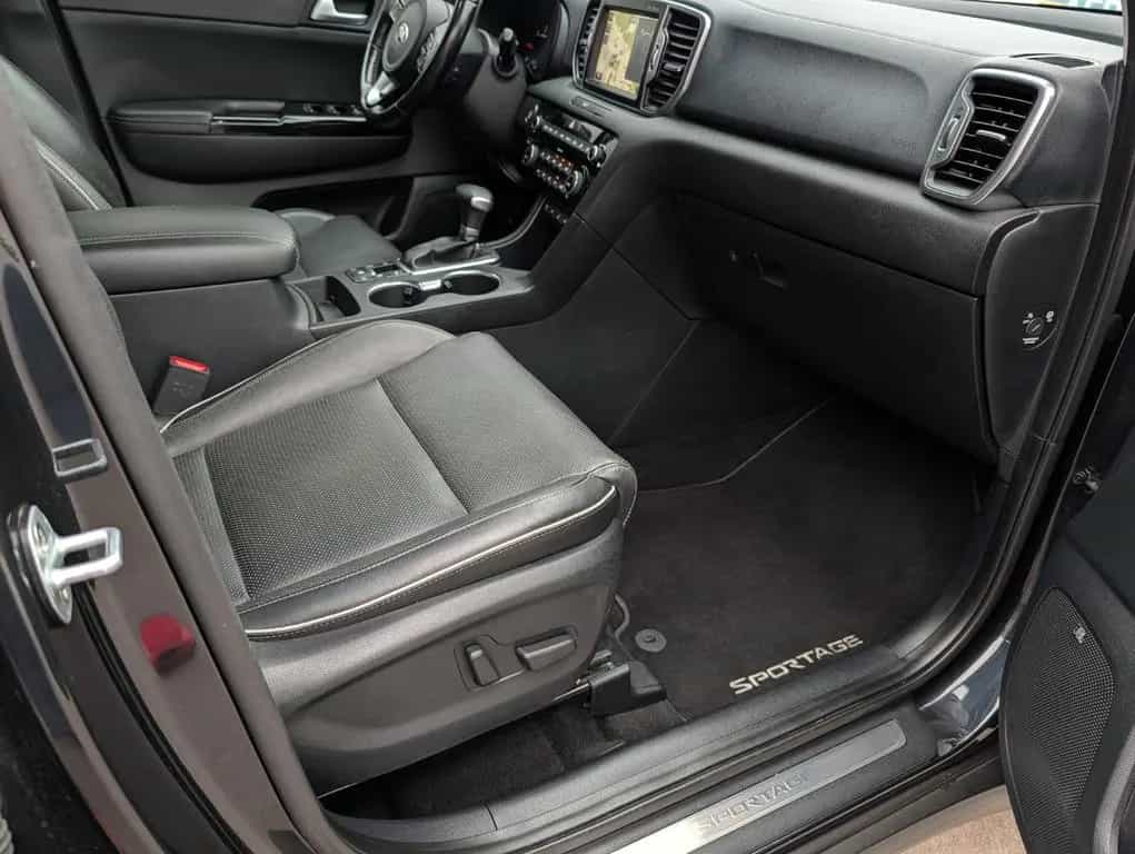 Kia Sportage Platinum Edition 4WD 11/2016-photo-19