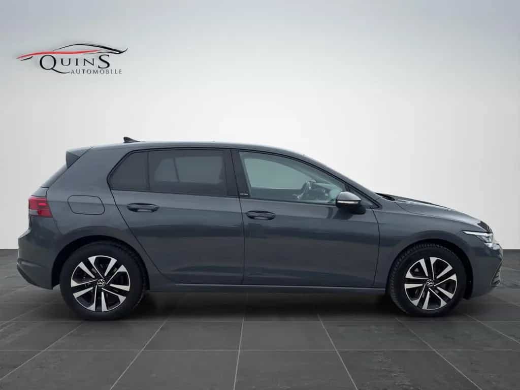Volkswagen Golf VIII Lim. United 1 Hand Navi MwSt 72500km 05/2021-photo-14