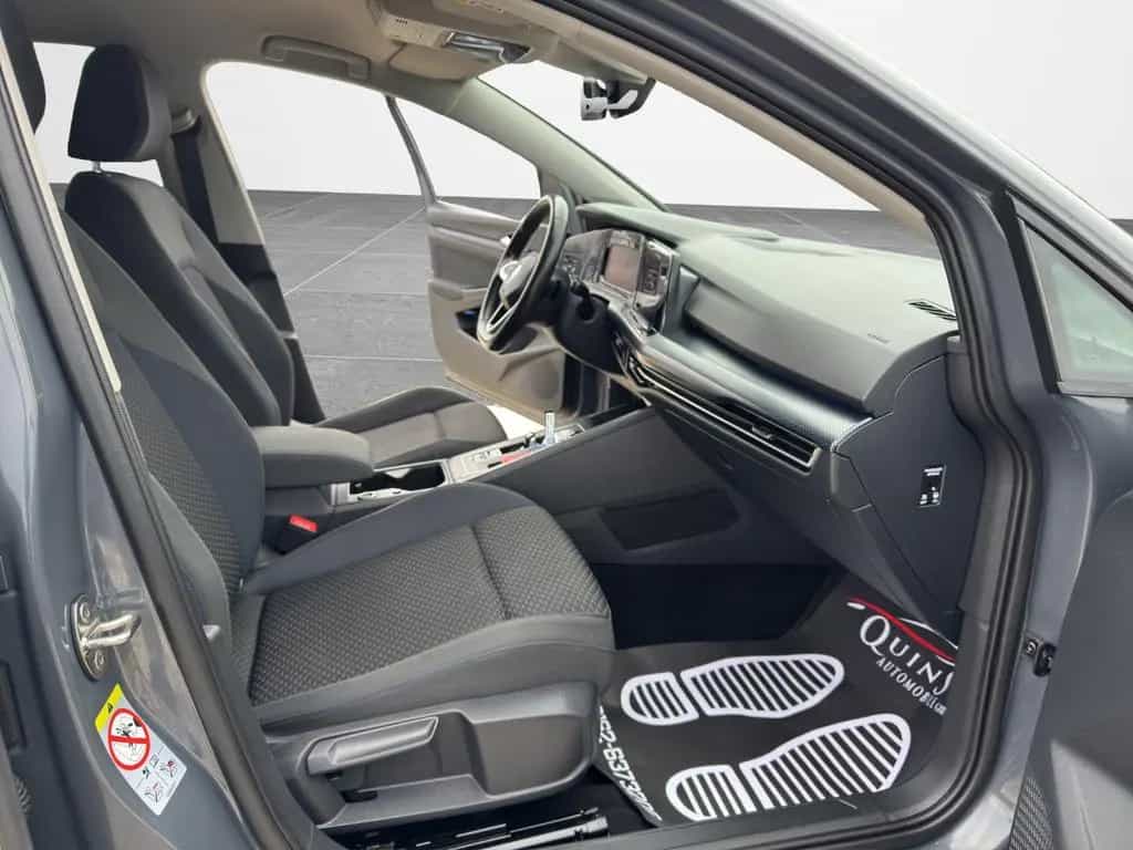 Volkswagen Golf VIII Lim. United 1 Hand Navi MwSt 72500km 05/2021-photo-16
