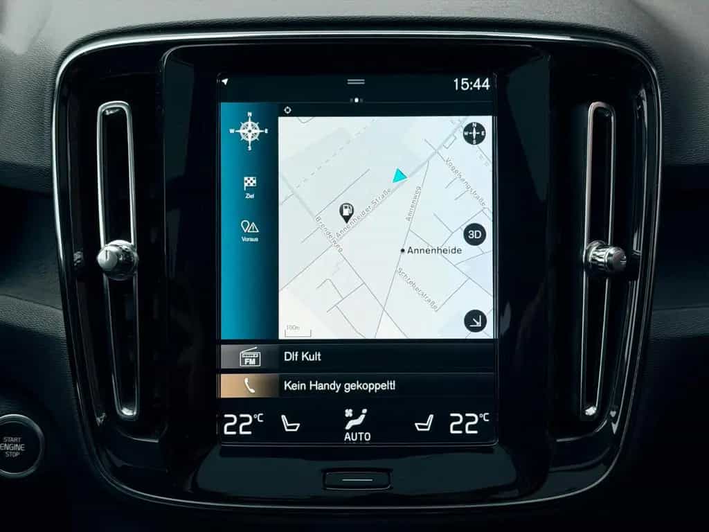 Volvo XC40 Momentum AHK*PANO*LED 12/2018-photo-14