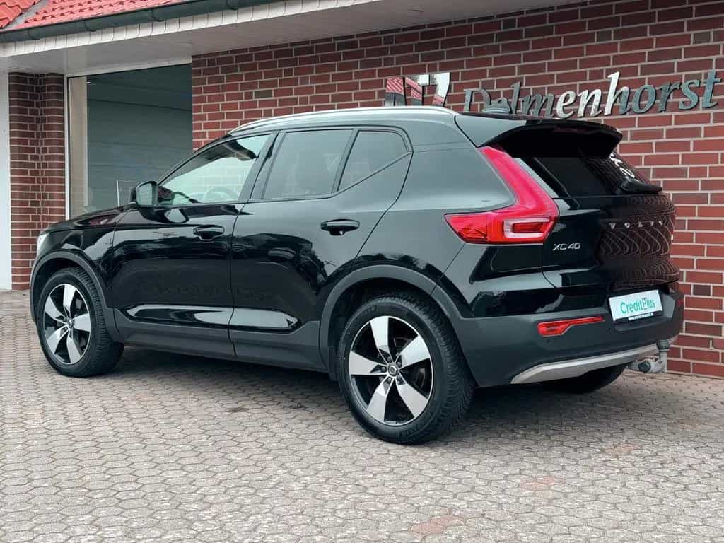 Volvo XC40 Momentum AHK*PANO*LED 12/2018-photo-2