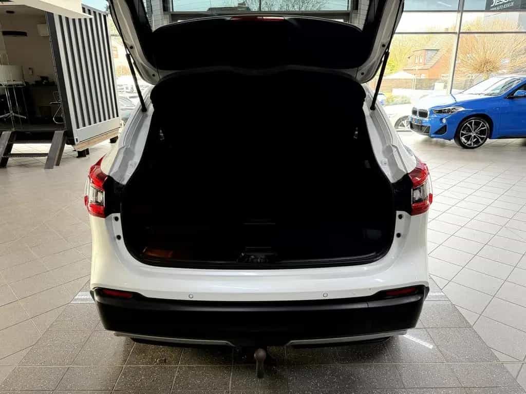 Nissan Qashqai 1.3 DIG-T DCT N-Connecta Pano. 360 AHK 12/2019-photo-14