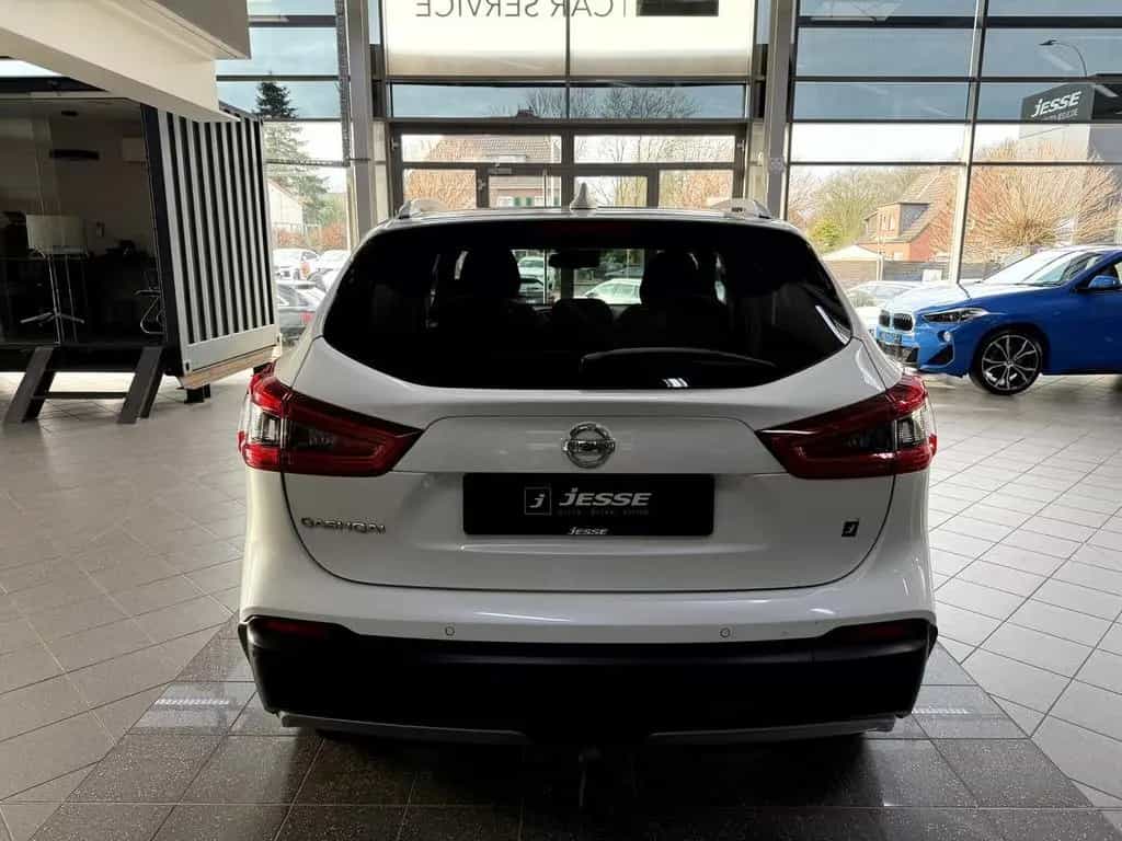 Nissan Qashqai 1.3 DIG-T DCT N-Connecta Pano. 360 AHK 12/2019-photo-4