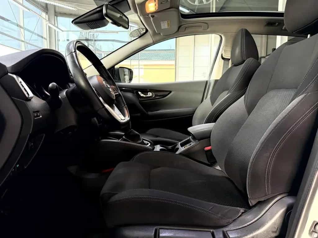 Nissan Qashqai 1.3 DIG-T DCT N-Connecta Pano. 360 AHK 12/2019-photo-8