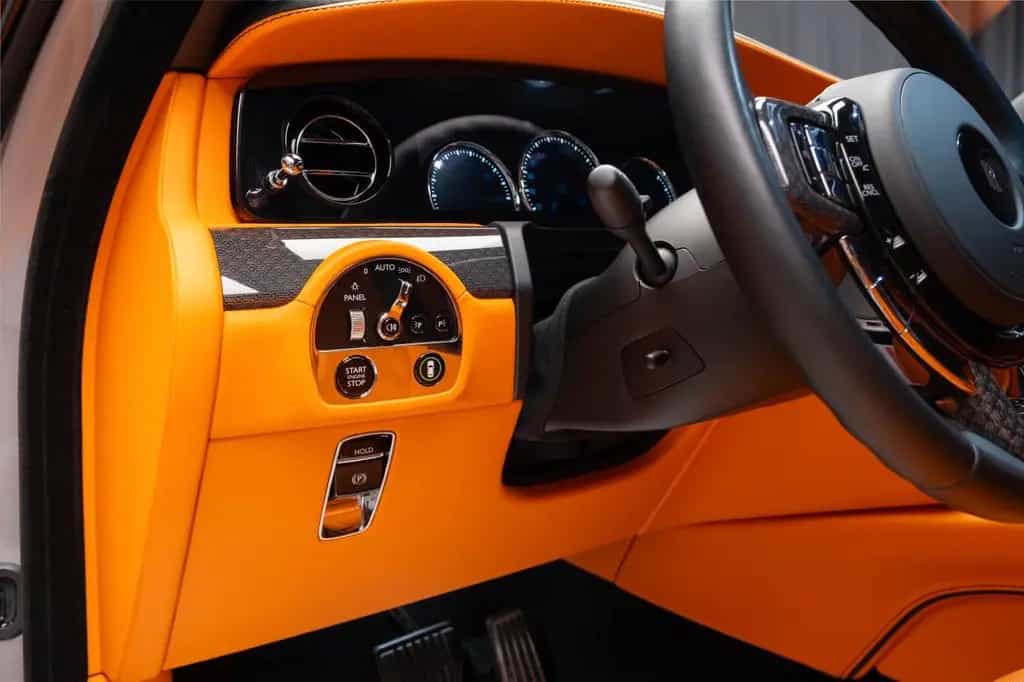 Rolls-Royce Ghost Black Badge Mansory 06/2024-photo-21
