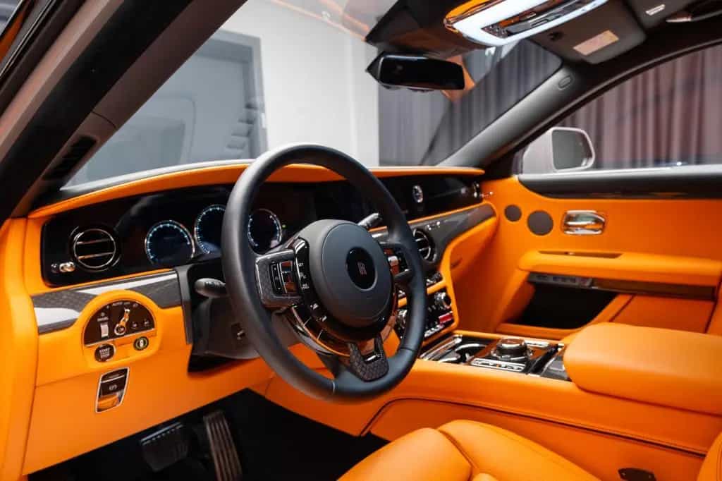 Rolls-Royce Ghost Black Badge Mansory 06/2024-photo-23