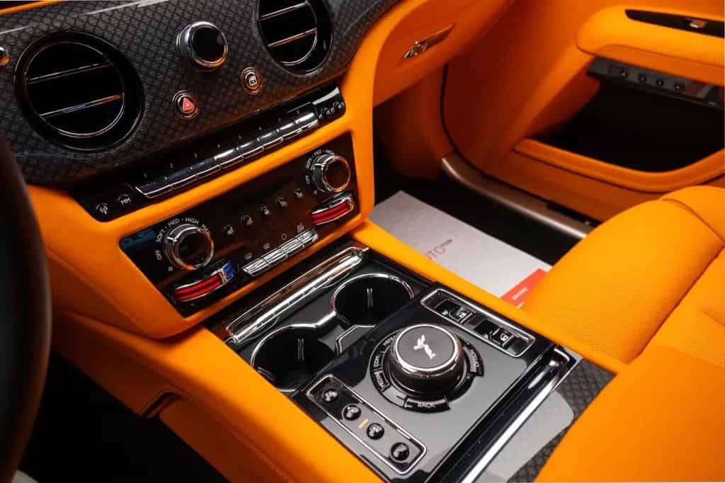 Rolls-Royce Ghost Black Badge Mansory 06/2024-photo-29