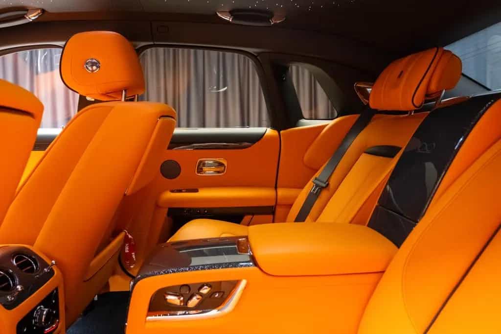 Rolls-Royce Ghost Black Badge Mansory 06/2024-photo-39