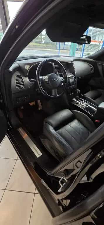 Infiniti QX70 3.0 d S Design 02/2016-photo-10
