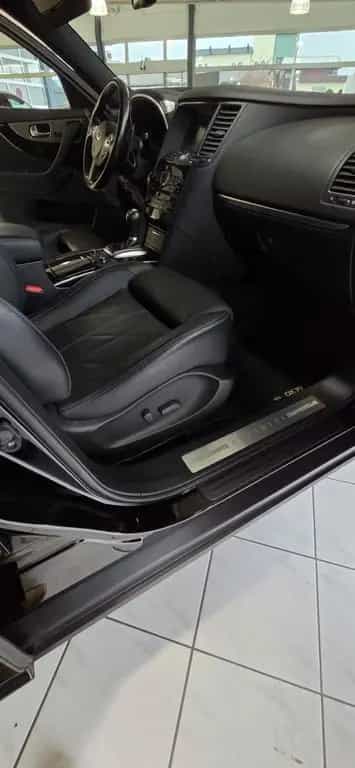 Infiniti QX70 3.0 d S Design 02/2016-photo-11