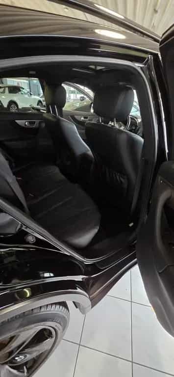 Infiniti QX70 3.0 d S Design 02/2016-photo-13