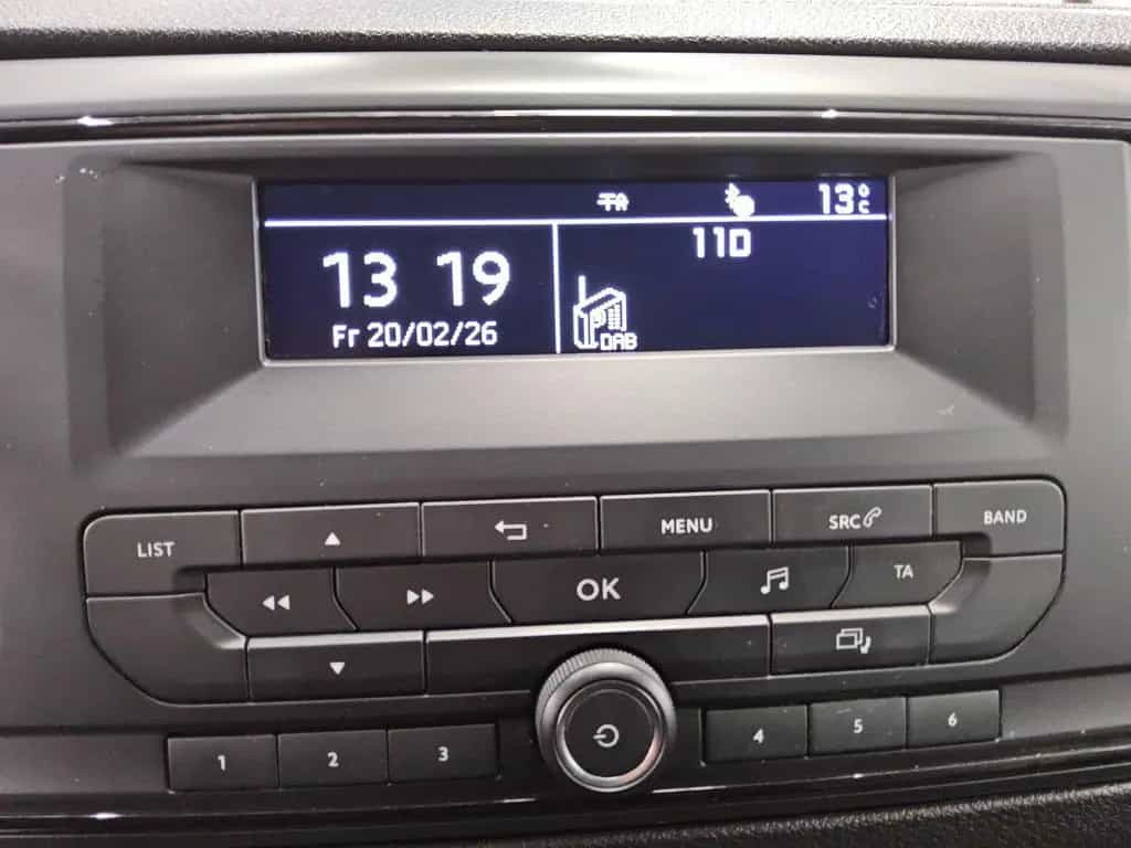 Toyota Proace (Verso) Proace 2.0 D-4D 9-Sitzer Klima Bluetooth 08/2023-photo-6