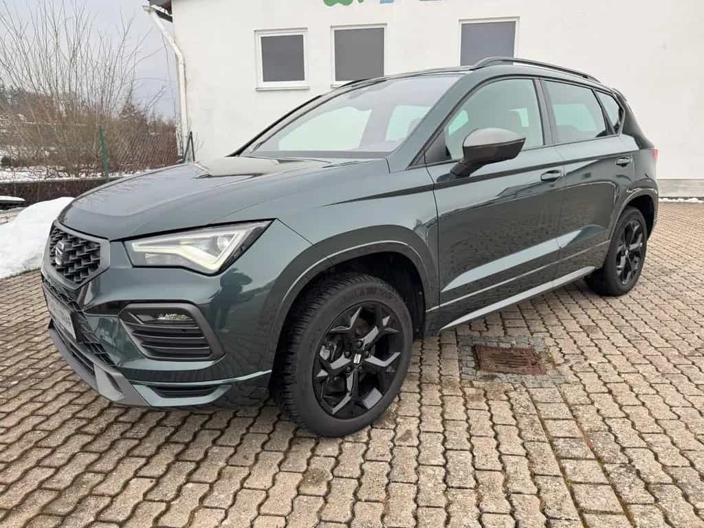 Seat Ateca FR 2.0 TSI DSG 4Drive ACC AHK PANO 09/2022-photo-1