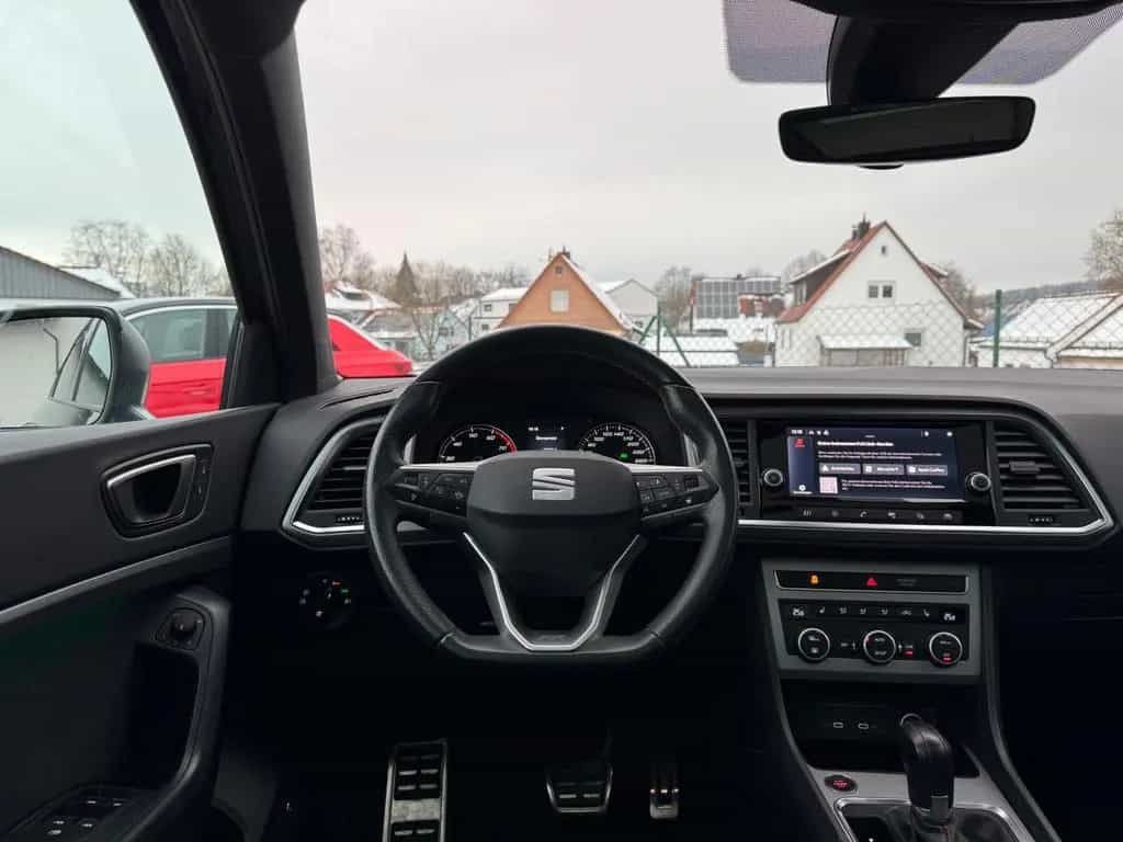 Seat Ateca FR 2.0 TSI DSG 4Drive ACC AHK PANO 09/2022-photo-18