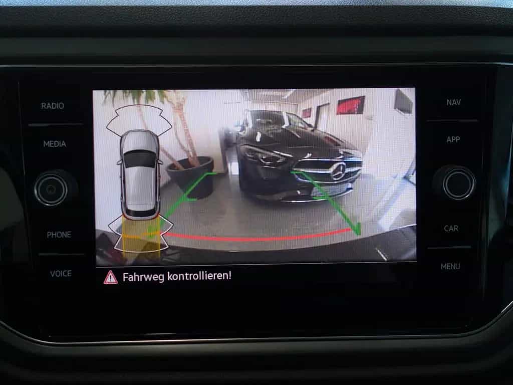 Volkswagen T-Roc 2.0 TDI Style/TEAM/1-HAND/KAMERA/CarPlay 12/2021-photo-36