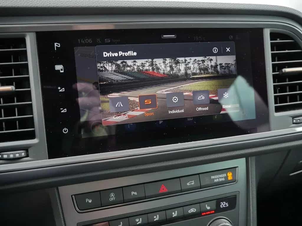 Cupra Ateca 2.0 TSI AHK*LED*RFK*ACC*AppConnect*Allrad 03/2025-photo-22