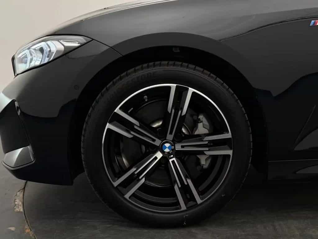 BMW 3 Series 330i Touring xDrive M Sport +LED-SW+CAM+ACC+ 11/2024-photo-15