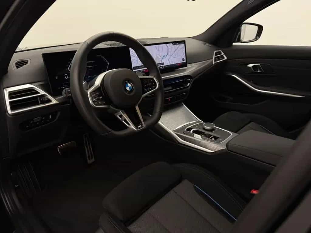 BMW 3 Series 330i Touring xDrive M Sport +LED-SW+CAM+ACC+ 11/2024-photo-18