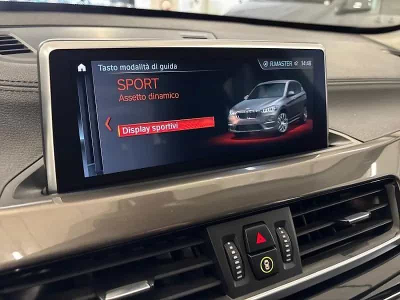 BMW X1 18 d xLine sDrive Steptronic 01/2021-photo-9