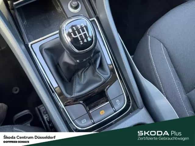 Skoda Karoq Ambition Business-Paket Amundsen Rückfahrk 01/2019-photo-19