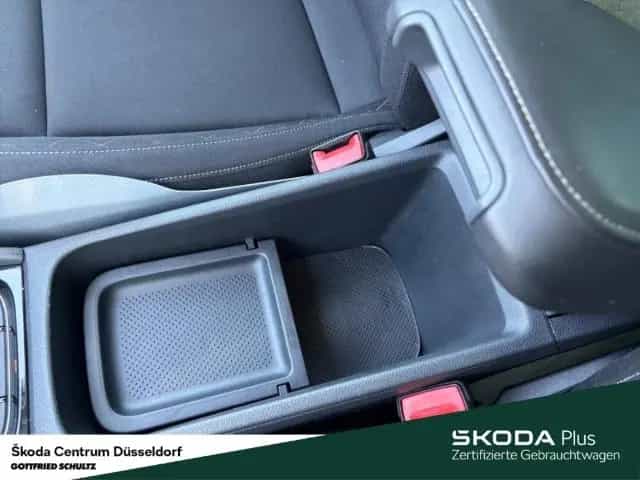 Skoda Karoq Ambition Business-Paket Amundsen Rückfahrk 01/2019-photo-20