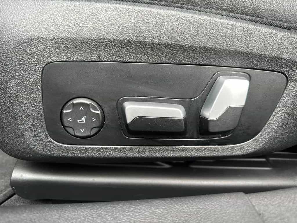 BMW 4 Series 420i SHZ SHZ HiFi 09/2022-photo-16