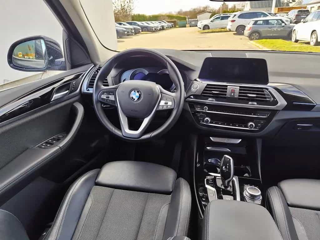 BMW X3 xDrive20d xLine LED LC Plus HUD AHK SHZ PDC T 11/2021-photo-13