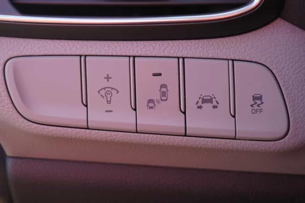 Hyundai i30 Kombi 1.4 T-GDI Premium LED Navi ACC Leder 08/2017-photo-19