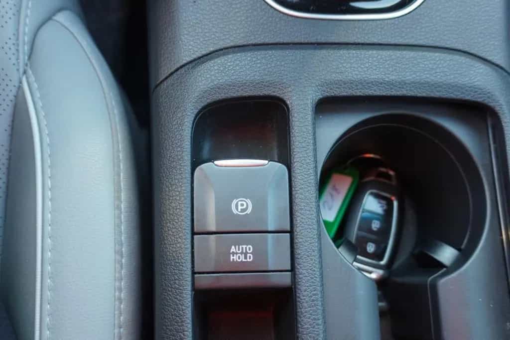Hyundai i30 Kombi 1.4 T-GDI Premium LED Navi ACC Leder 08/2017-photo-33